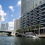 Mvr - Live The Icon Brickell Dream